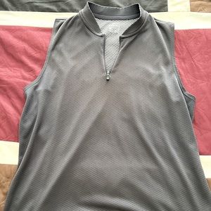 Sleeveless golf shirt - womens